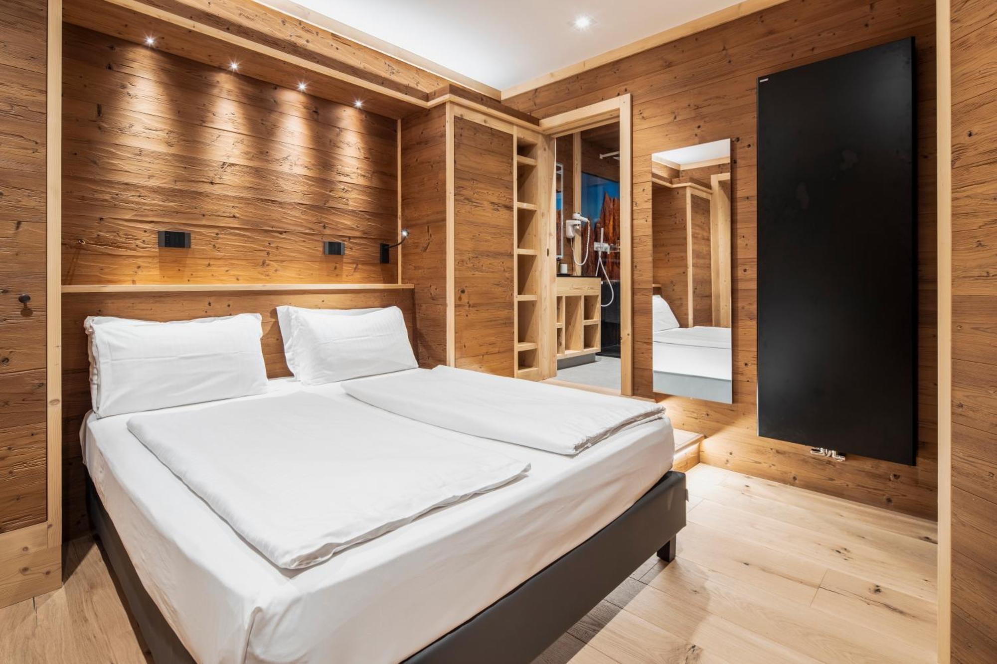 Hotel Villa Alpina ***S Кортина д'Ампецо Екстериор снимка