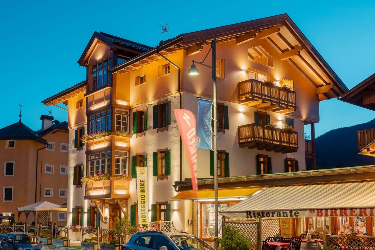 Hotel Villa Alpina ***S Кортина д'Ампецо Екстериор снимка